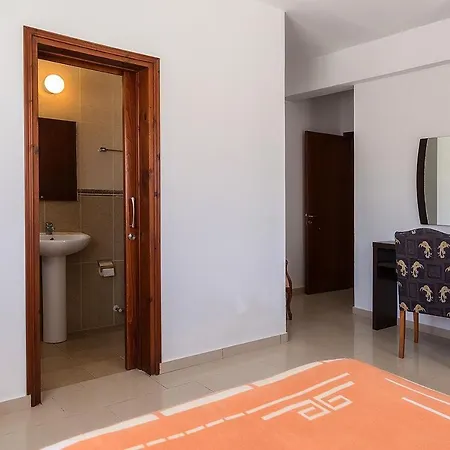 Villa Vera *